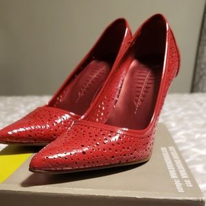 Hot sexy red pumps